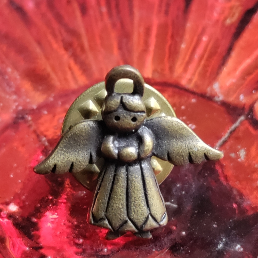 Vintage Angel Lapel pin-Jonette Jewelry-last one
